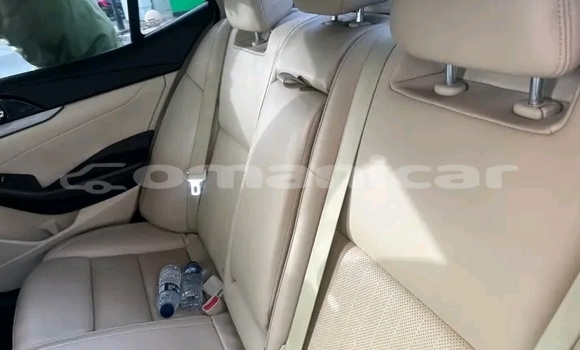 Buy Used Nissan Caravan Black Car in Import - Dubai in Dhufar Buy Used Nissan Caravan Black Car in Import - Dubai in Dhufar