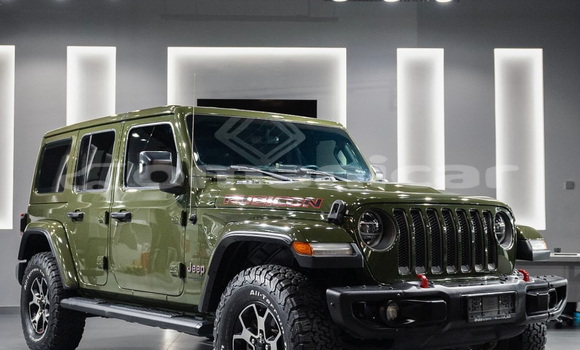 Buy Used Jeep Wrangler Green Car in Al khuwair in al-Batinah Buy Used Jeep Wrangler Green Car in Al khuwair in al-Batinah