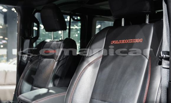 Buy Used Jeep Wrangler Green Car in Al khuwair in al-Batinah Buy Used Jeep Wrangler Green Car in Al khuwair in al-Batinah