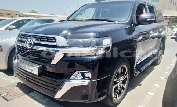 Buy Used Toyota Land Cruiser Black Car in Import - Dubai in Dhufar Buy Used Toyota Land Cruiser Black Car in Import - Dubai in Dhufar