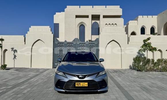 Buy Used Toyota Camry Silver Car in Muscat in Masqat Buy Used Toyota Camry Silver Car in Muscat in Masqat