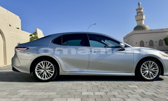Buy Used Toyota Camry Silver Car in Muscat in Masqat Buy Used Toyota Camry Silver Car in Muscat in Masqat