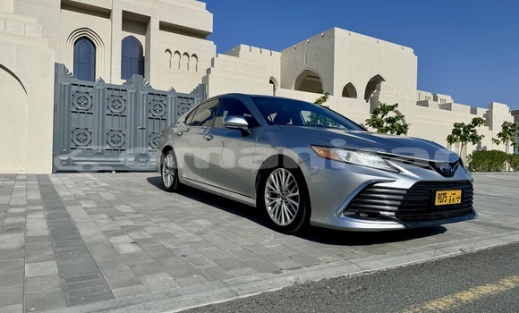 Buy Used Toyota Camry Silver Car in Muscat in Masqat Buy Used Toyota Camry Silver Car in Muscat in Masqat