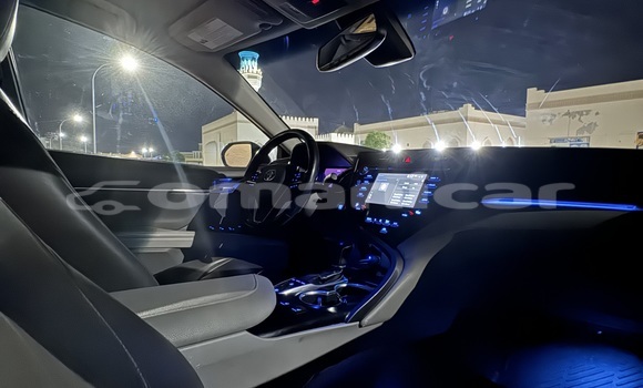 Buy Used Toyota Camry Silver Car in Muscat in Masqat Buy Used Toyota Camry Silver Car in Muscat in Masqat