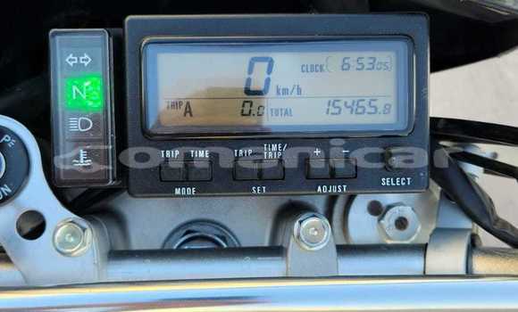 Buy Used Suzuki DR-Z Beige Bike in Muscat in Masqat Buy Used Suzuki DR-Z Beige Bike in Muscat in Masqat