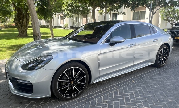 Buy Used Porsche Panamera Silver Car in Muscat in Masqat Buy Used Porsche Panamera Silver Car in Muscat in Masqat