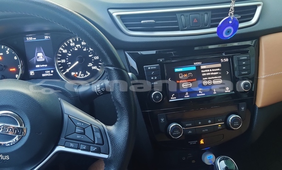 Buy Used Nissan Rogue Blue Car in as–Sib in Masqat Buy Used Nissan Rogue Blue Car in as–Sib in Masqat