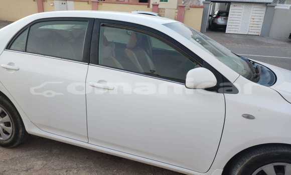 Buy Used Toyota Corolla White Car in 'Ibri in adh-Dhahirah Buy Used Toyota Corolla White Car in 'Ibri in adh-Dhahirah