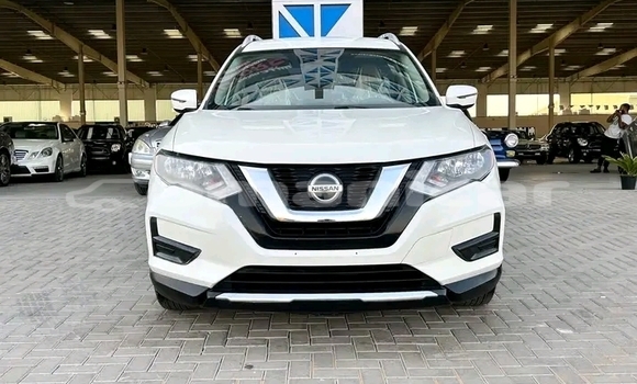 Buy Used Austin Mini White Car in as–Suwayq in al-Batinah Buy Used Austin Mini White Car in as–Suwayq in al-Batinah