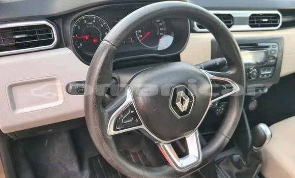 Buy Used Hyundai Lavita Other Car in Masqat in Masqat Buy Used Hyundai Lavita Other Car in Masqat in Masqat