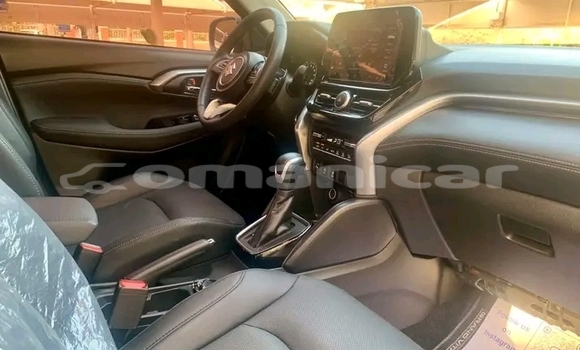 Buy Used Suzuki Cara Red Car in as–Sib in Masqat