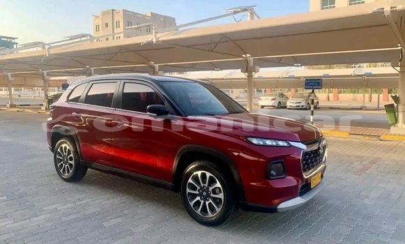 Buy Used Suzuki Cara Red Car in as–Sib in Masqat Buy Used Suzuki Cara Red Car in as–Sib in Masqat