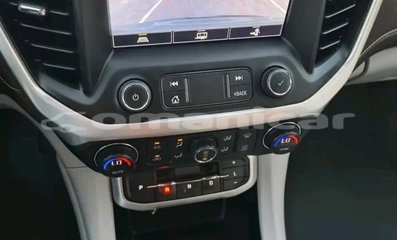 Buy Used Jeep Grand Wagoneer Black Car in Azaiba in Masqat Buy Used Jeep Grand Wagoneer Black Car in Azaiba in Masqat