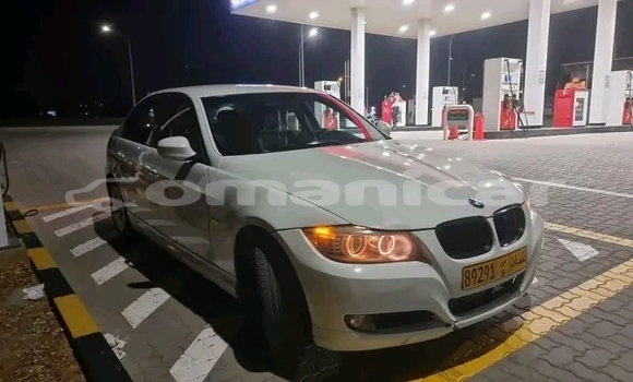 Buy Used BMW 5–Series White Car in Masqat in Masqat Buy Used BMW 5–Series White Car in Masqat in Masqat