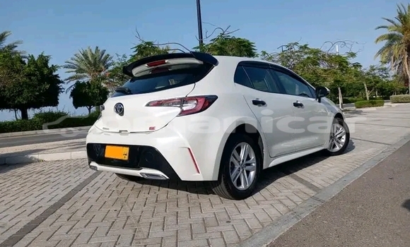 Buy Used BMW 4-Series White Car in Khasab in Musandam Buy Used BMW 4-Series White Car in Khasab in Musandam