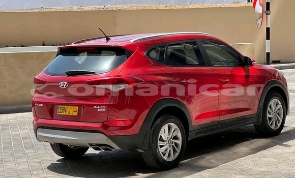 Buy Used Hyundai Tucson Red Car in as–Sib in Masqat Buy Used Hyundai Tucson Red Car in as–Sib in Masqat