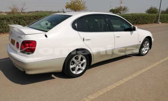 Buy Used Lexus GS White Car in Suhar in al-Batinah