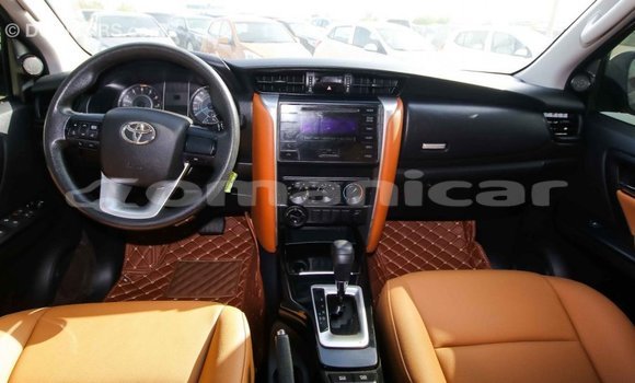 Buy Import Toyota Fortuner Other Car in Import - Dubai in Dhufar Buy Import Toyota Fortuner Other Car in Import - Dubai in Dhufar