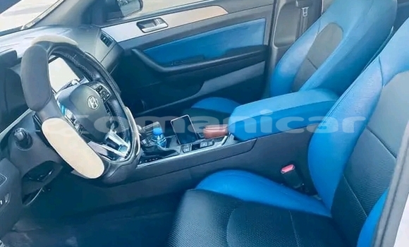 Buy Used BMW 2er Other Car in as–Suwayq in al-Batinah