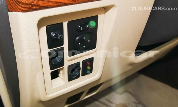 Buy Import Toyota Prado White Car in Import - Dubai in Dhufar Buy Import Toyota Prado White Car in Import - Dubai in Dhufar