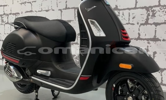 Buy Used Vespa GTS Black Bike in Muscat in Masqat Buy Used Vespa GTS Black Bike in Muscat in Masqat