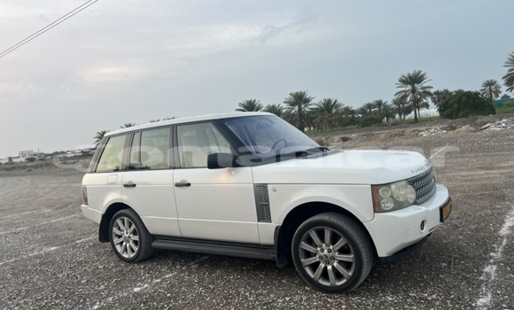 Buy Used Range Rover Range Rover White Car in Muscat in Masqat Buy Used Range Rover Range Rover White Car in Muscat in Masqat