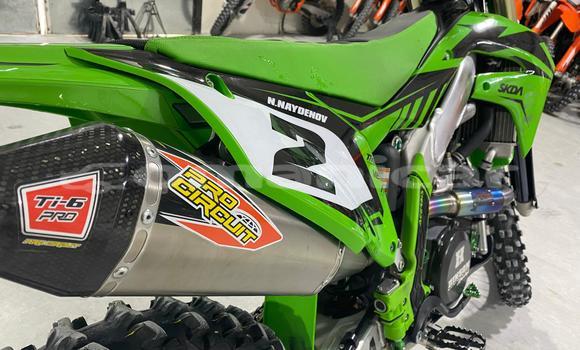 Buy Used Kawasaki KX Green Bike in Muscat in Masqat Buy Used Kawasaki KX Green Bike in Muscat in Masqat