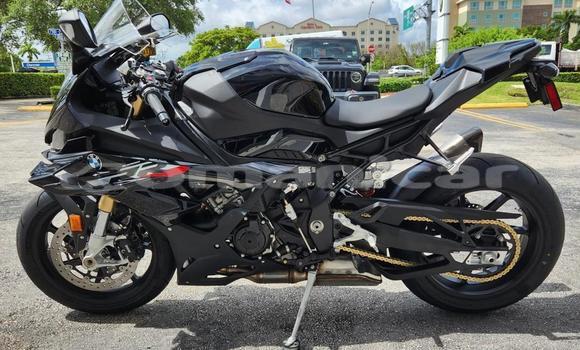 Buy Used BMW S 1000 Black Bike in Muscat in Masqat Buy Used BMW S 1000 Black Bike in Muscat in Masqat
