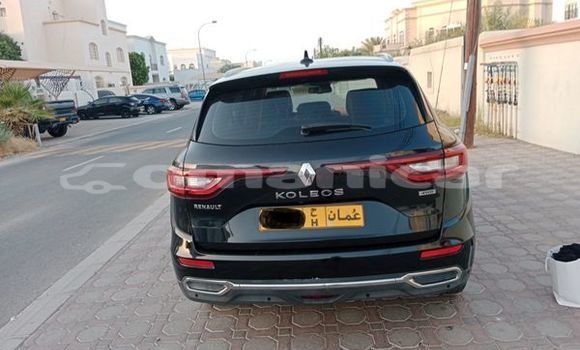 Buy Used Renault 10 Other Car in Al khuwair in al-Batinah