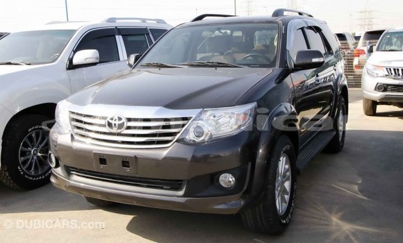 Buy Import Toyota Fortuner Other Car in Import - Dubai in Dhufar Buy Import Toyota Fortuner Other Car in Import - Dubai in Dhufar