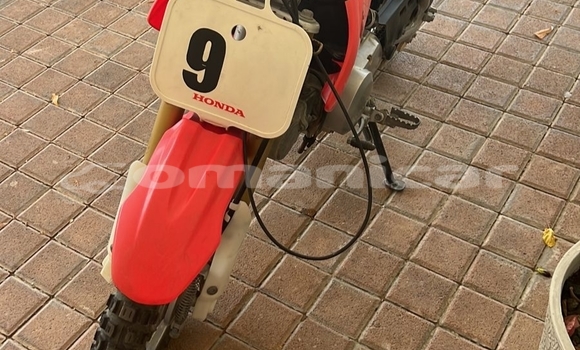 Buy Used Honda CRF Red Bike in Muscat in Masqat Buy Used Honda CRF Red Bike in Muscat in Masqat