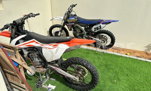 Buy Used Yamaha YZ450F Blue Bike in Muscat in Masqat