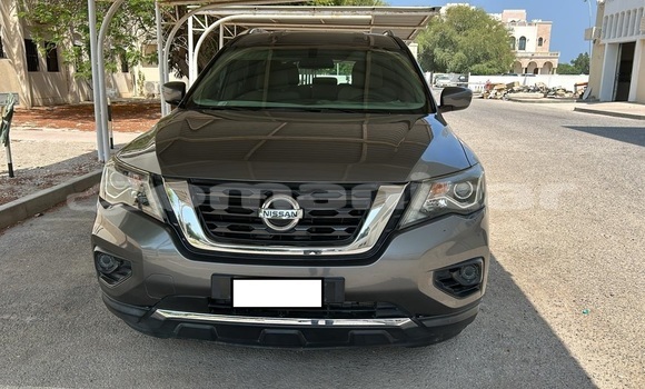 Buy Used Nissan Pathfinder Other Car in Muscat in Masqat Buy Used Nissan Pathfinder Other Car in Muscat in Masqat