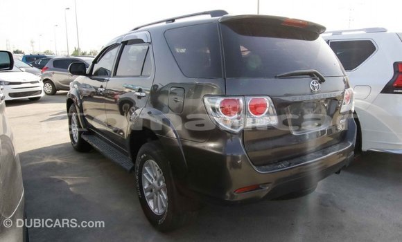 Buy Import Toyota Fortuner Other Car in Import - Dubai in Dhufar Buy Import Toyota Fortuner Other Car in Import - Dubai in Dhufar