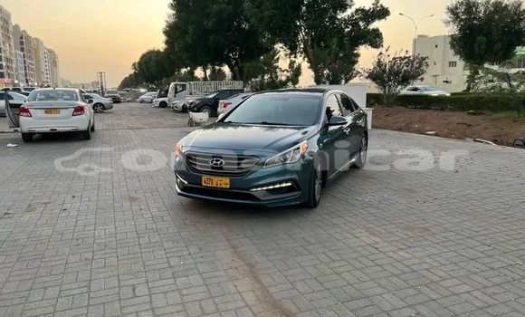 Buy Used Hyundai Sonata Black Car in Muttrah in Masqat Buy Used Hyundai Sonata Black Car in Muttrah in Masqat