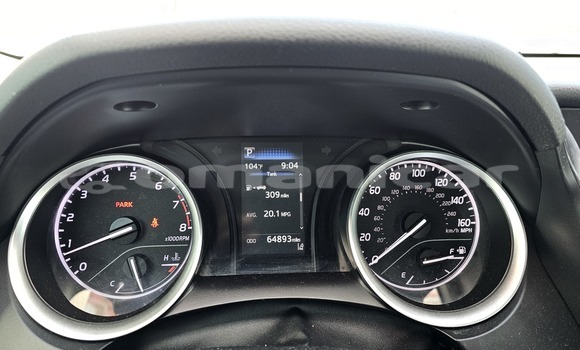 Buy Import Toyota Camry Black Car in Muscat in Masqat