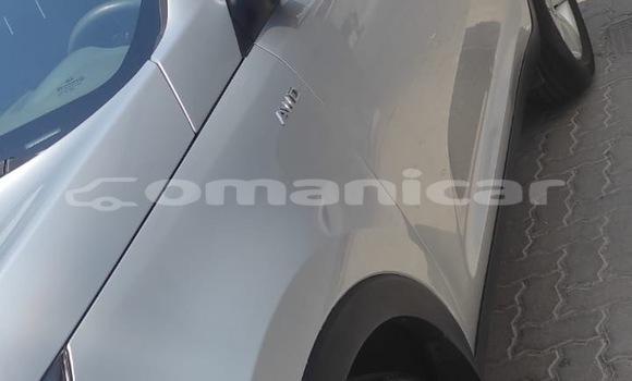 Buy Used Kia Sportage Silver Car in Masqat in Masqat Buy Used Kia Sportage Silver Car in Masqat in Masqat
