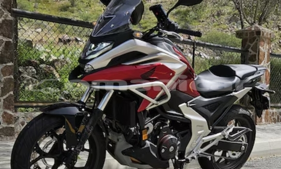 Buy Used Honda NC Red Bike in Muscat in Masqat Buy Used Honda NC Red Bike in Muscat in Masqat