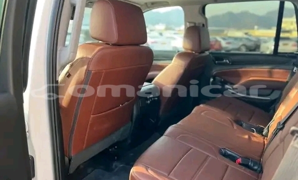 Buy Used Toyota Axio White Car in as–Suwayq in al-Batinah Buy Used Toyota Axio White Car in as–Suwayq in al-Batinah