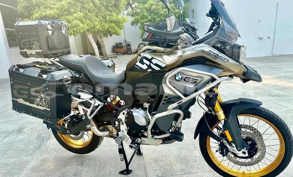 Buy Used BMW GS Beige Bike in Muscat in Masqat Buy Used BMW GS Beige Bike in Muscat in Masqat
