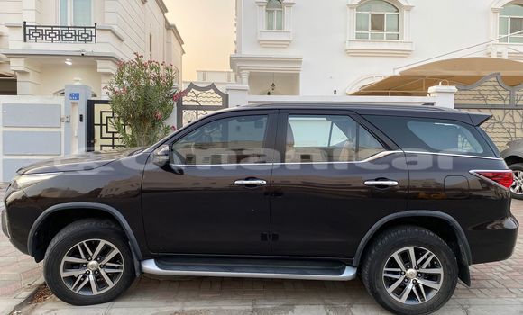 Buy Used Toyota Fortuner Brown Car in Muscat in Masqat Buy Used Toyota Fortuner Brown Car in Muscat in Masqat