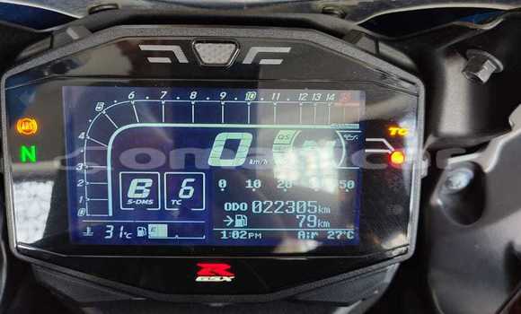 Buy Used Suzuki GSX–R Blue Bike in Muscat in Masqat Buy Used Suzuki GSX–R Blue Bike in Muscat in Masqat