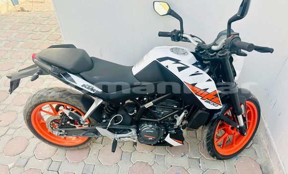 Buy Used KTM Duke Beige Bike in Muscat in Masqat