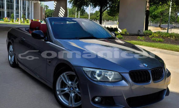 Buy Used BMW 3–Series Blue Car in Muscat in Masqat Buy Used BMW 3–Series Blue Car in Muscat in Masqat
