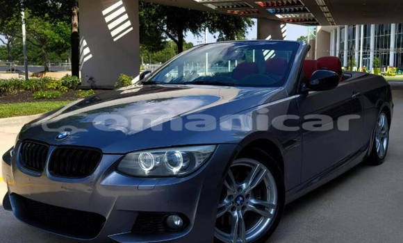 Buy Used BMW 3–Series Blue Car in Muscat in Masqat Buy Used BMW 3–Series Blue Car in Muscat in Masqat