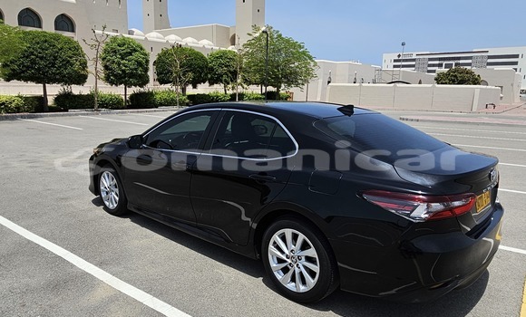 Buy Used Toyota Camry Black Car in Muscat in Masqat Buy Used Toyota Camry Black Car in Muscat in Masqat