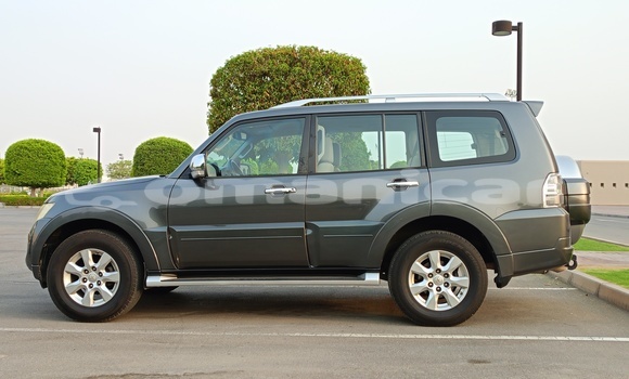 Buy Used Mitsubishi Pajero Other Car in as–Sib in Masqat Buy Used Mitsubishi Pajero Other Car in as–Sib in Masqat