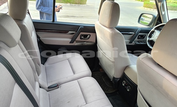 Buy Used Mitsubishi Pajero Other Car in as–Sib in Masqat Buy Used Mitsubishi Pajero Other Car in as–Sib in Masqat