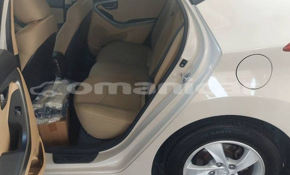 Buy Used Hyundai Elantra Other Car in ar–Rustaq in al-Batinah Buy Used Hyundai Elantra Other Car in ar–Rustaq in al-Batinah