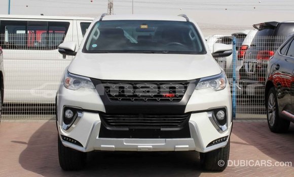 Buy Import Toyota Fortuner White Car in Import - Dubai in Dhufar Buy Import Toyota Fortuner White Car in Import - Dubai in Dhufar